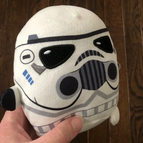 NWT - Star Wars x Cuutopia Mattel 5” Black/White Stormtrooper Soft Plush Toy - Picture 3 of 7